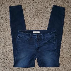 Abercrombie & Fitch Skinny Stretch Dark Wash Blue Jeans